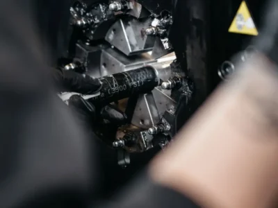 hydraulic-service_Image-HYT-32 Hydraulic Service